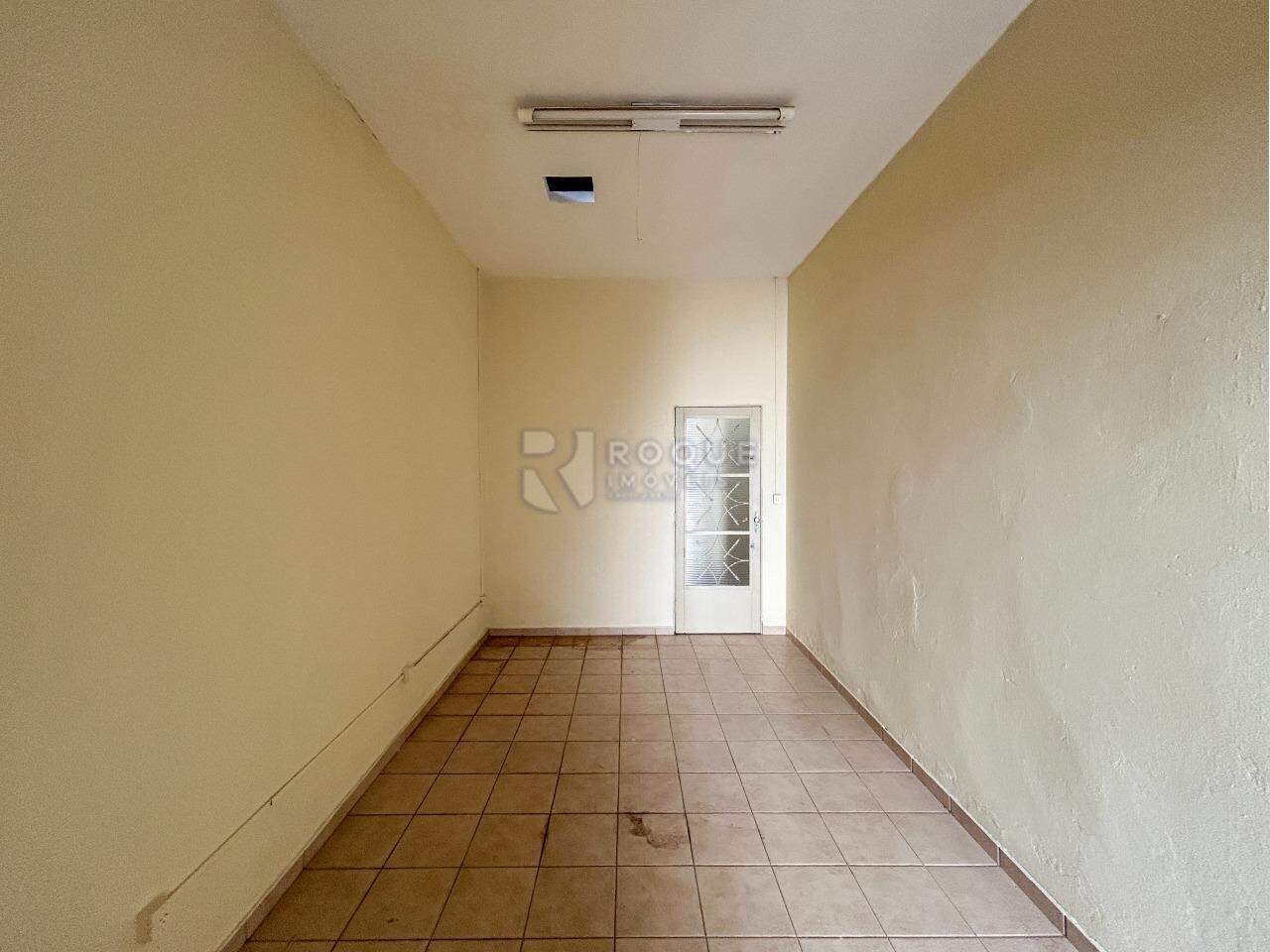 Casa Residencial para aluguel no bairro Centro: Despensa