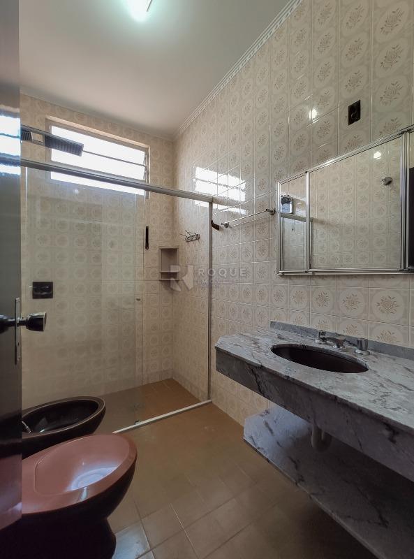 Casa Residencial para aluguel no bairro Centro: WC suíte 