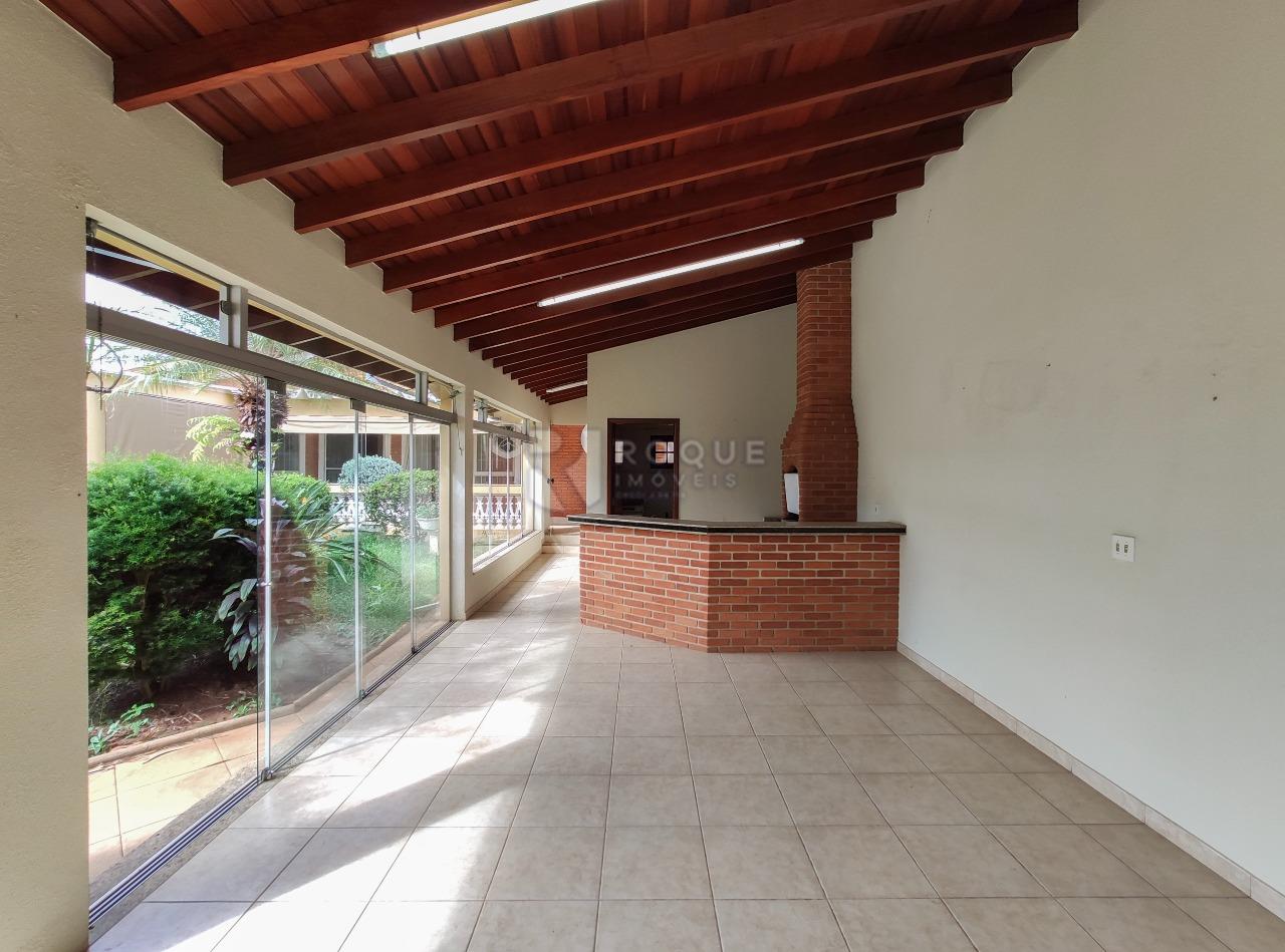 Casa Residencial para aluguel no bairro Centro: Rancho / churrasqueira 