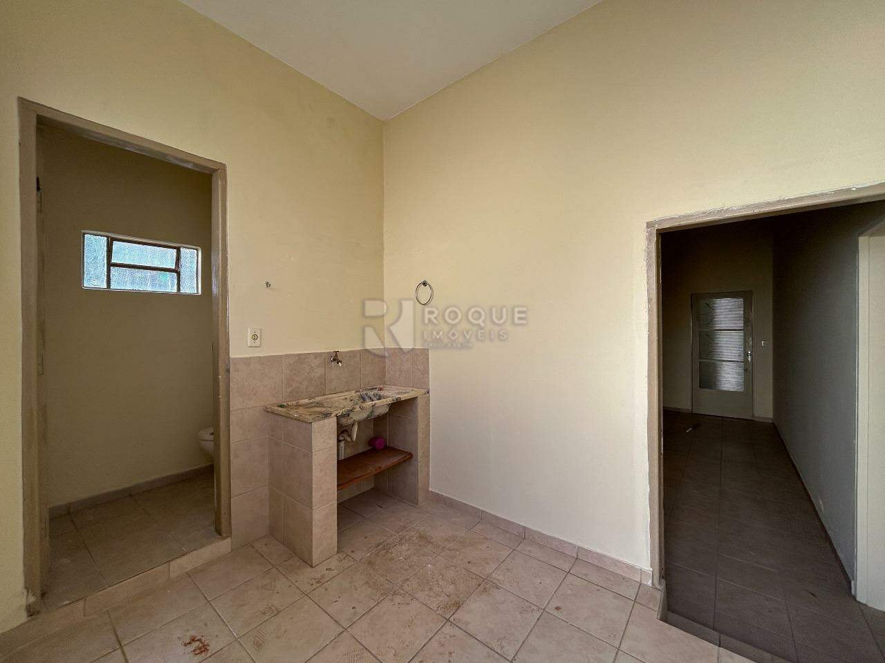 Casa Residencial para aluguel no bairro Centro: Cozinha 2