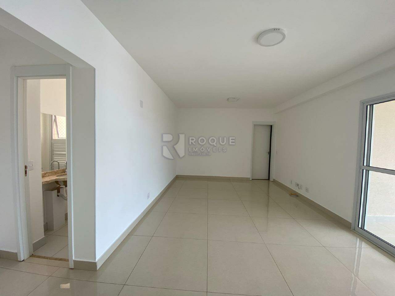 Apartamento à venda no bairro CAMPINHO: 