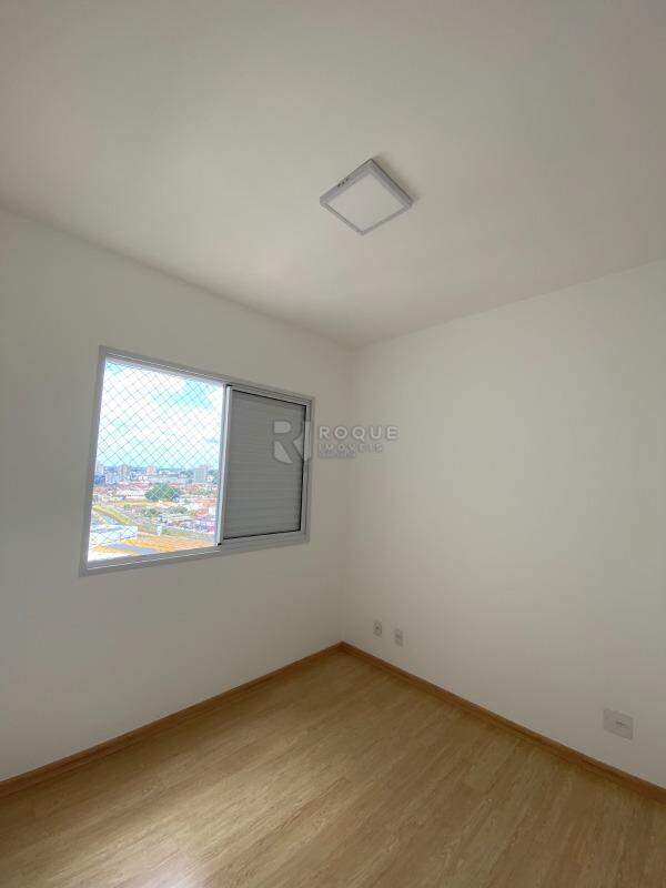 Apartamento à venda no bairro CAMPINHO: 