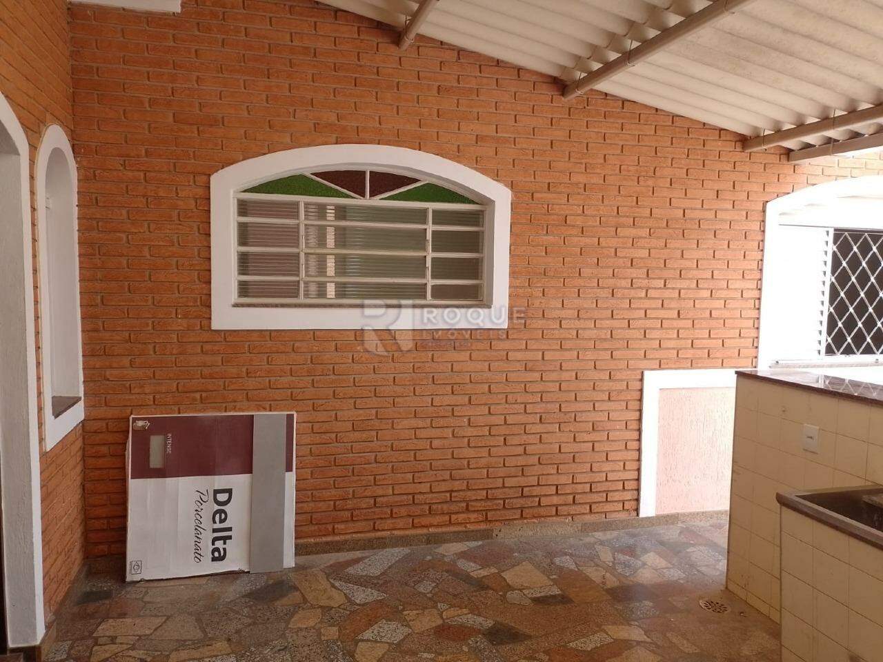 Casa Residencial para aluguel no bairro Jardim Ouro Verde: Hall de entrada