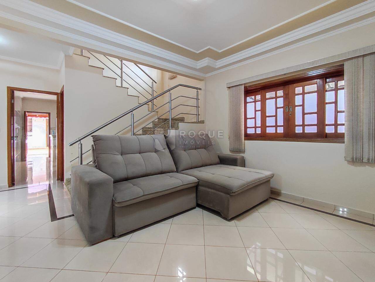 Casa Residencial à venda no bairro Jardim Alcides Modenez: SALA DE TV