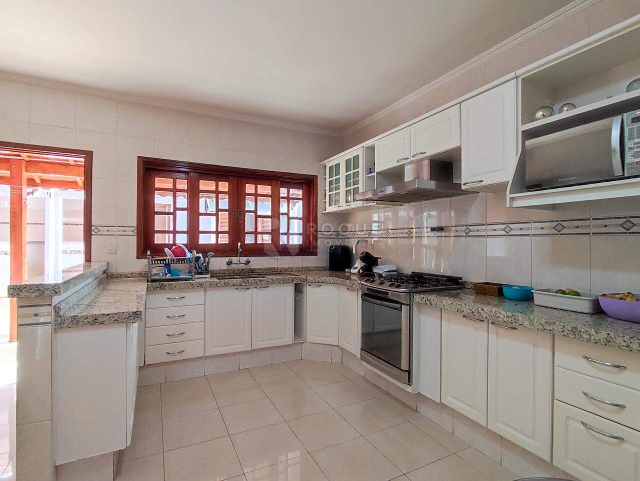 Casa Residencial à venda no bairro Jardim Alcides Modenez: COZINHA