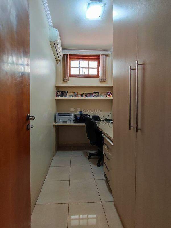 Casa Residencial à venda no bairro Jardim Alcides Modenez: ESCRITÓRIO