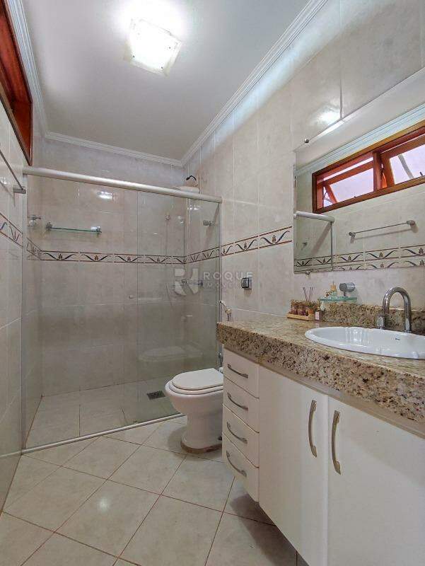Casa Residencial à venda no bairro Jardim Alcides Modenez: BANHEIRO SOCIAL