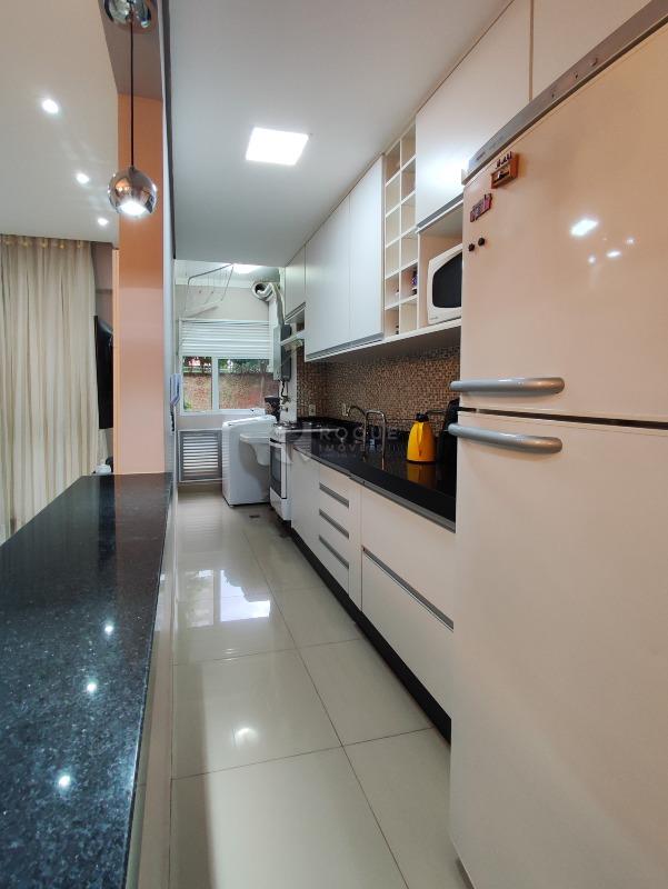 Apartamento à venda no bairro Jardim Esmeralda: COZINHA
