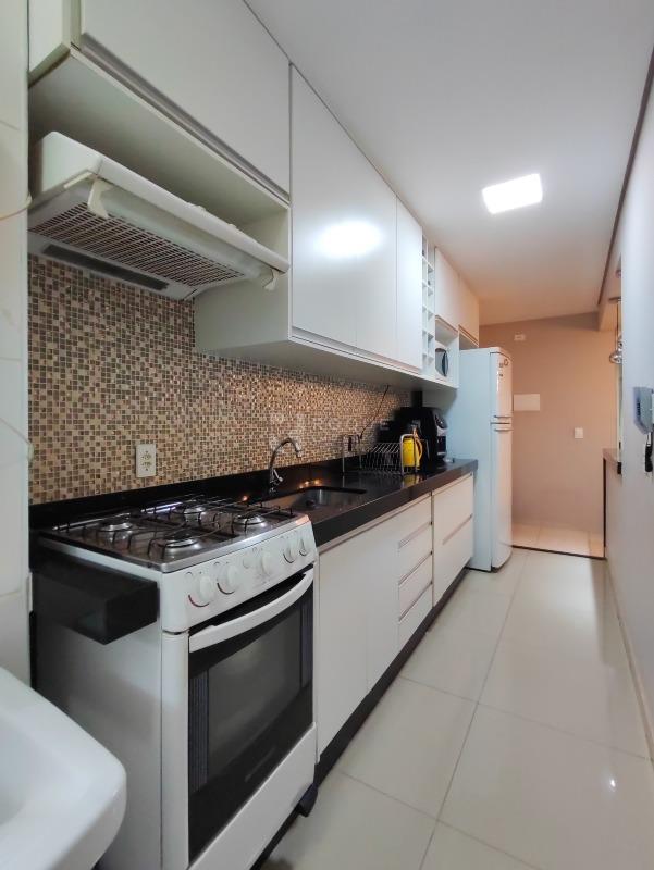 Apartamento à venda no bairro Jardim Esmeralda: COZINHA