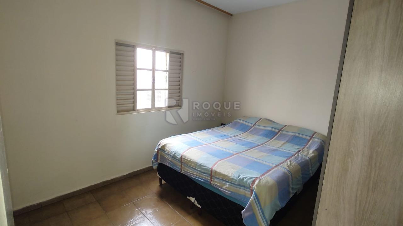 Casa Residencial à venda no bairro Vila Cristovam: 