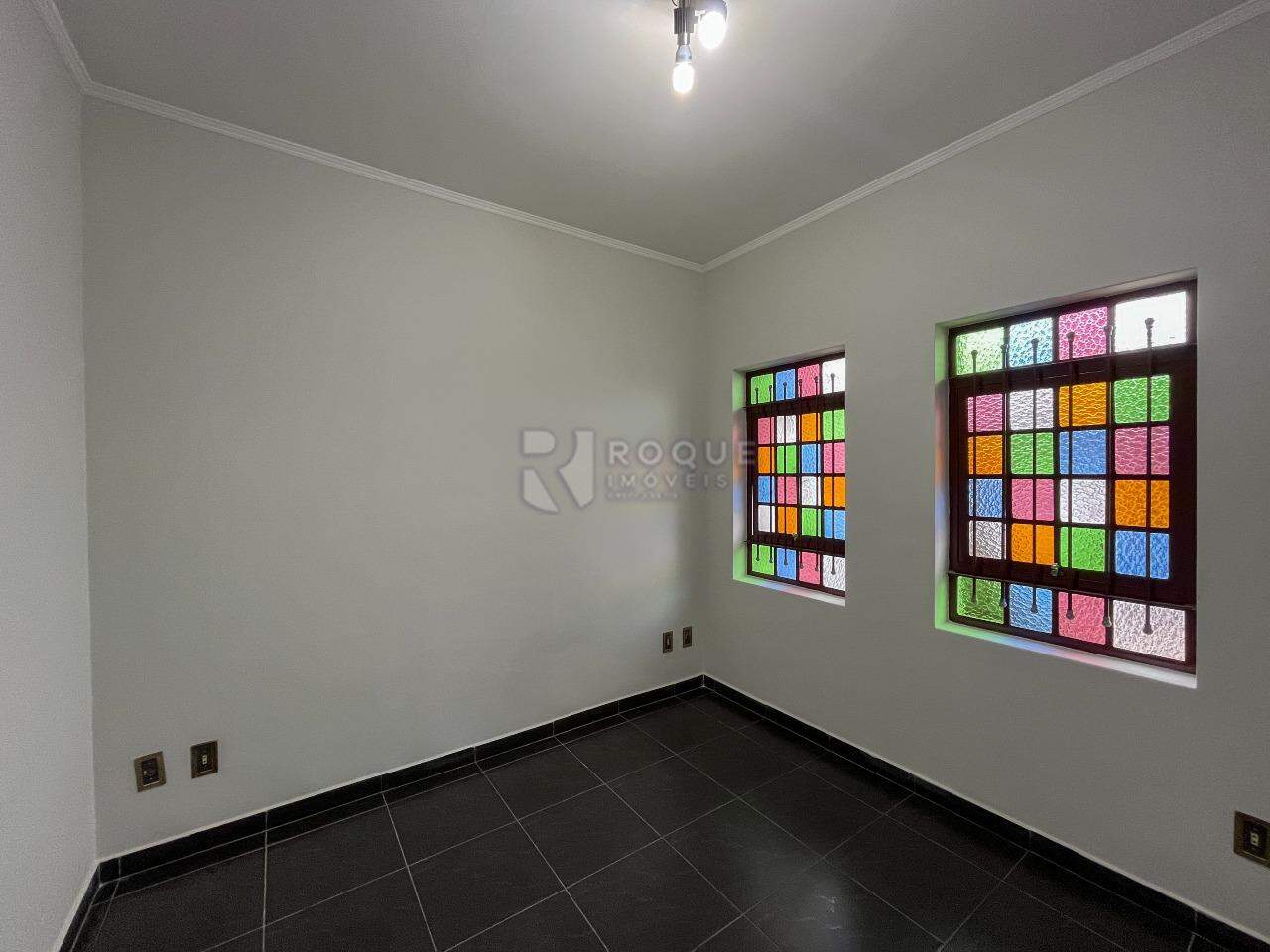 Casa Residencial para aluguel no bairro Vila Cristovam: Sala de TV 