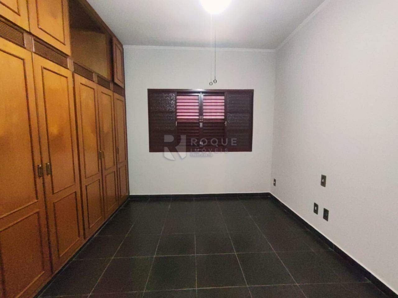 Casa Residencial para aluguel no bairro Vila Cristovam: Dormitório 1