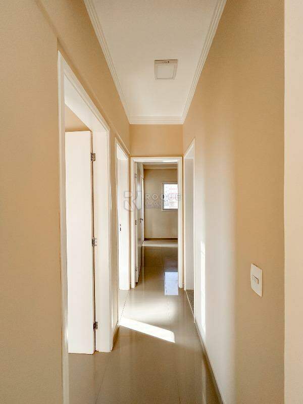Apartamento para aluguel no bairro Chácaras Antonieta: Hall 