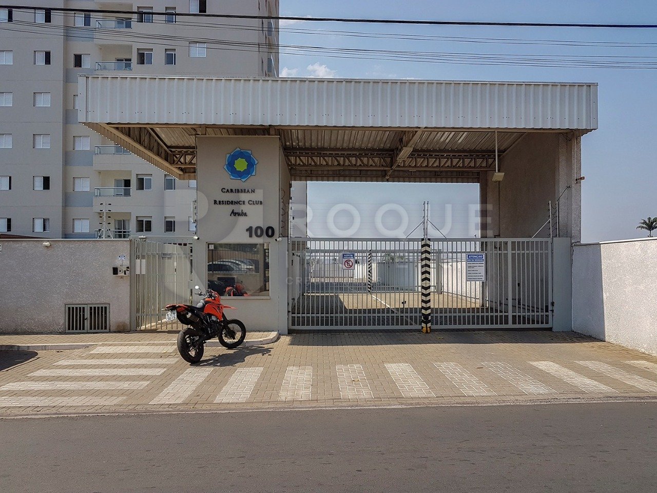 Apartamento para aluguel no bairro Chácaras Antonieta: 