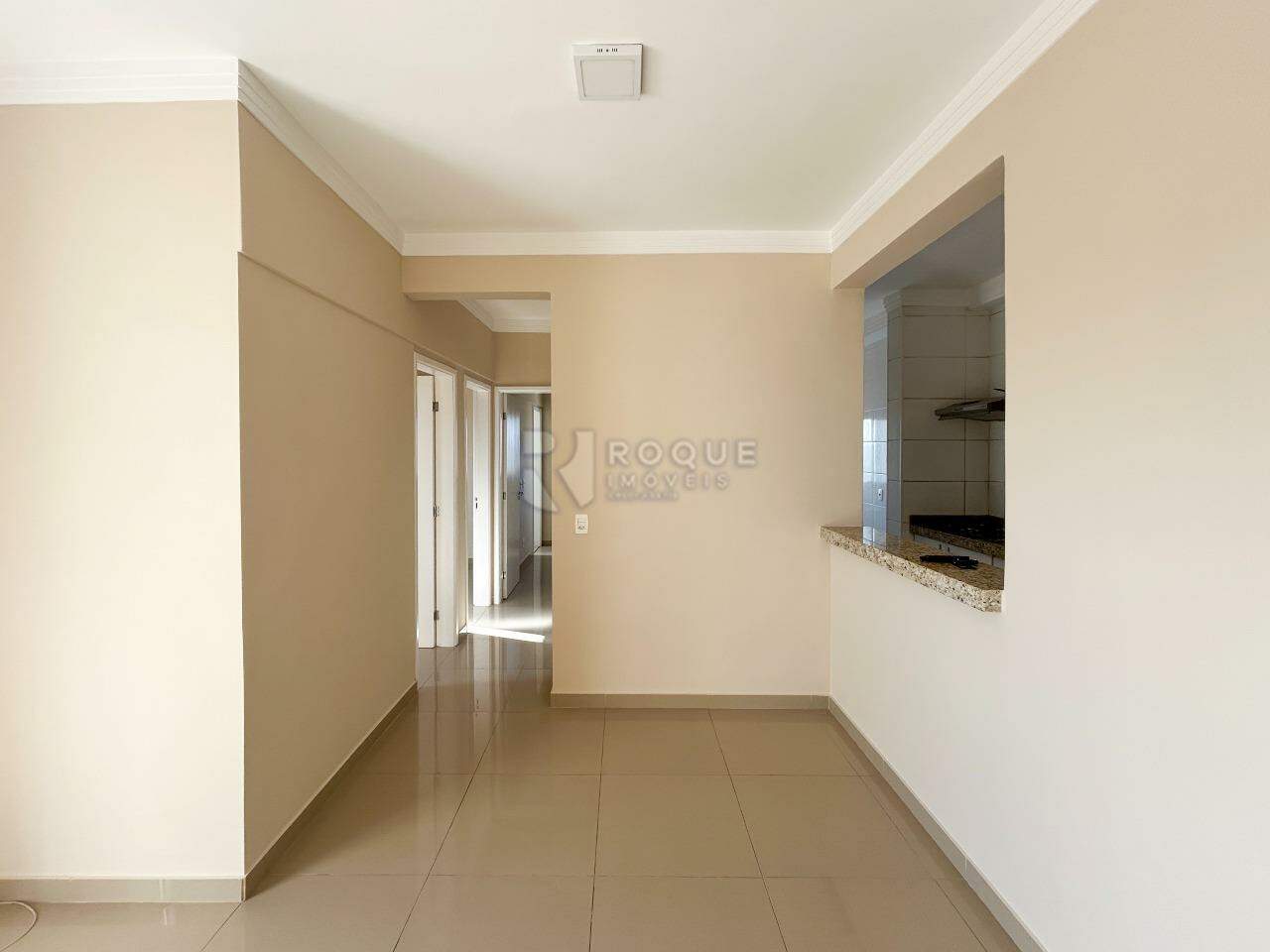 Apartamento para aluguel no bairro Chácaras Antonieta: Sala