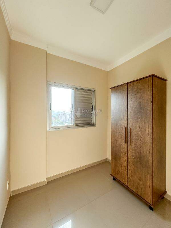 Apartamento para aluguel no bairro Chácaras Antonieta: Dormitório 2