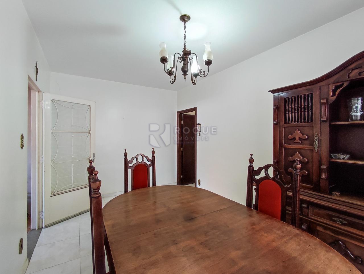 Casa Residencial à venda no bairro Vila Cristovam: SALA DE JANTAR