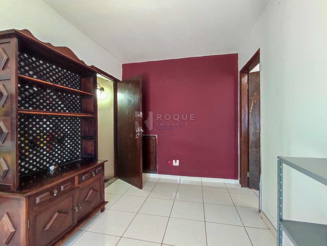 Casa Residencial à venda no bairro Vila Cristovam: SALA