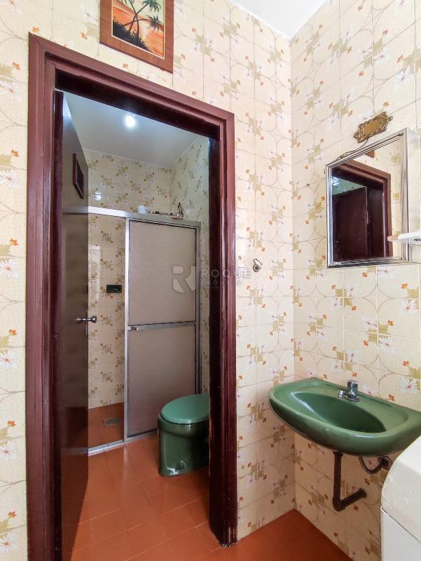 Casa Residencial à venda no bairro Vila Cristovam: LAVABO