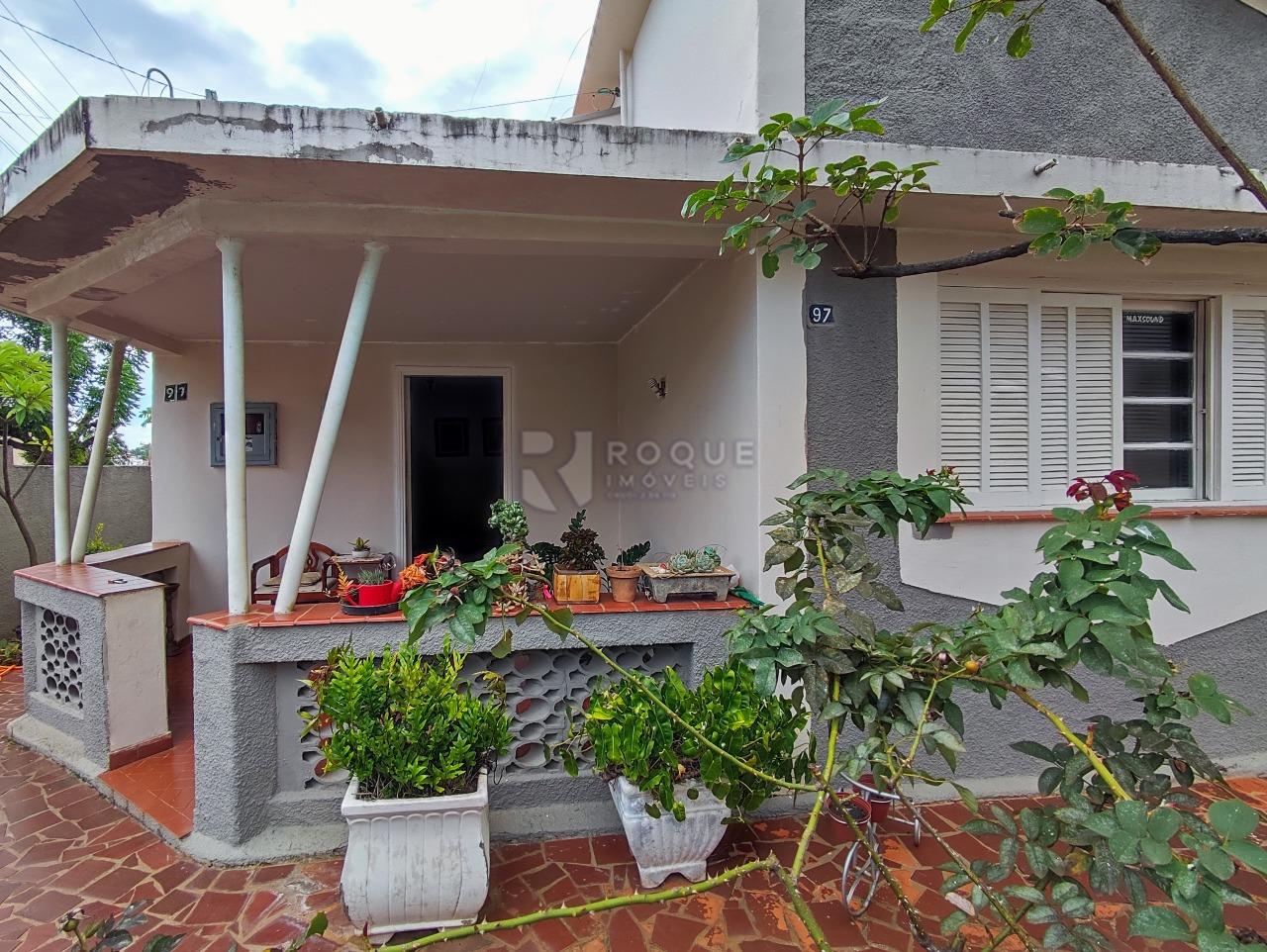 Casa Residencial à venda no bairro Jardim Santa Cecília: FRENTE