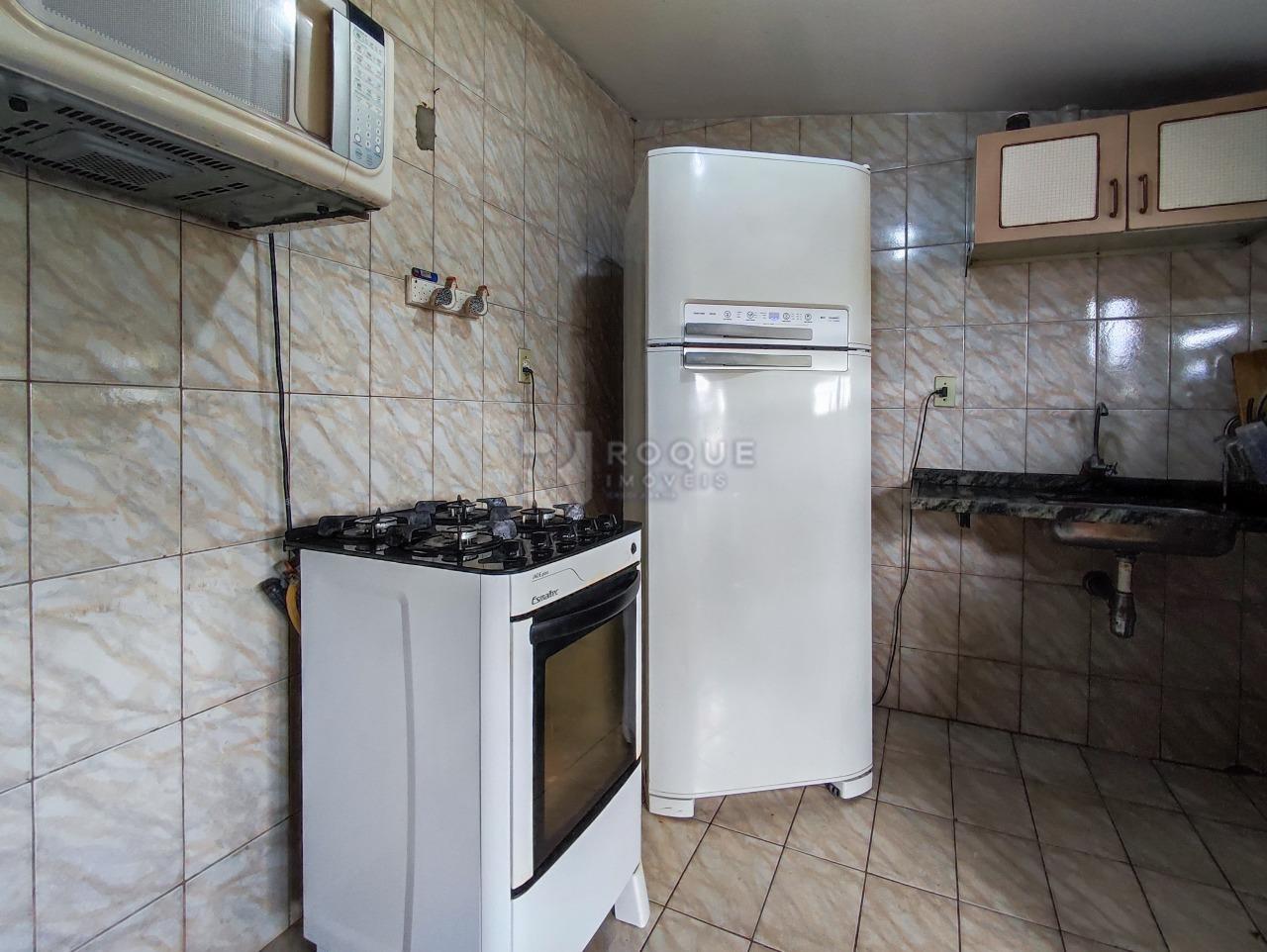Casa Residencial à venda no bairro Jardim Santa Cecília: COZINHA