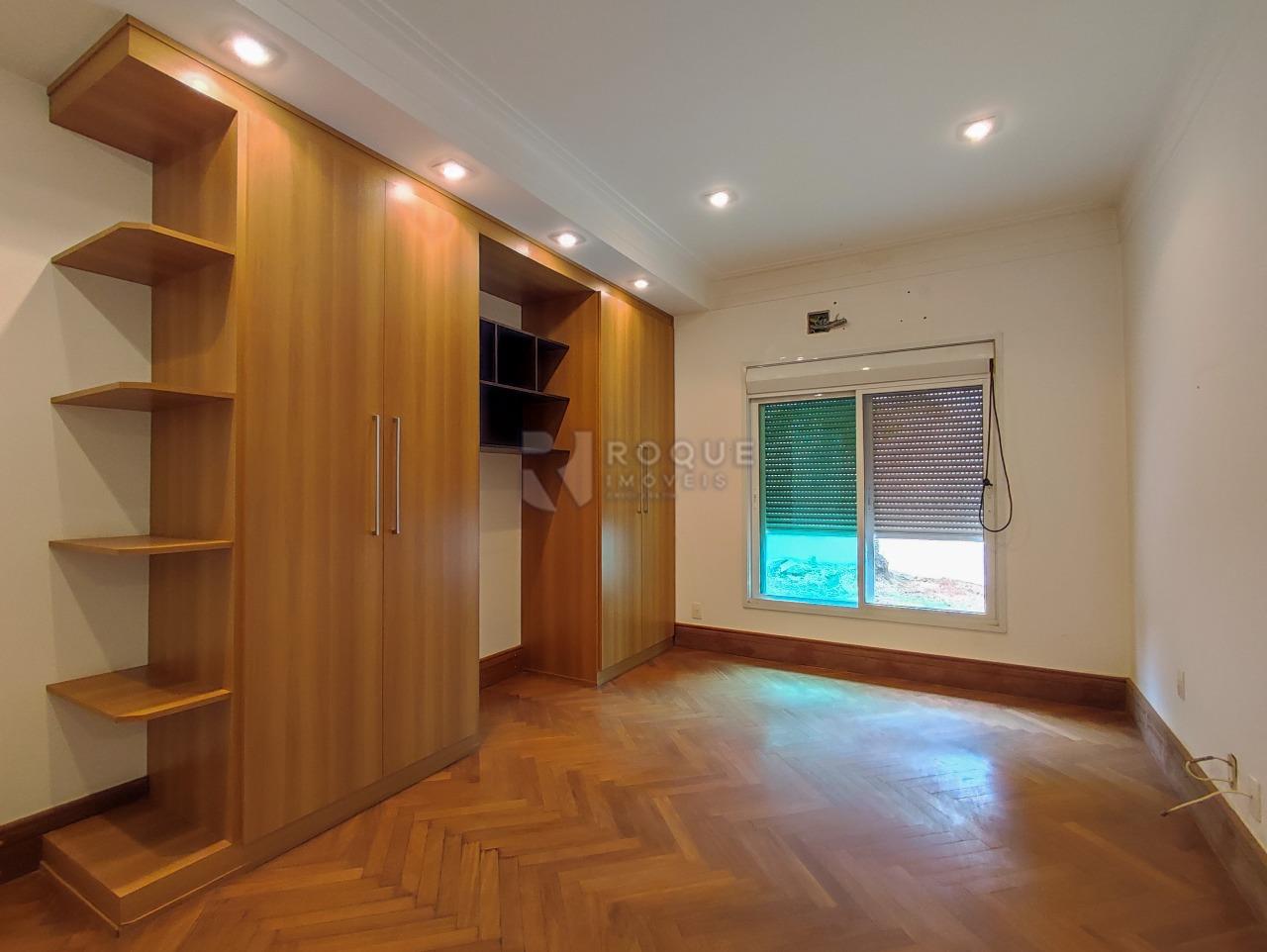 Casa em condomínio à venda no bairro Jardim Itapoã: SUÍTE 1