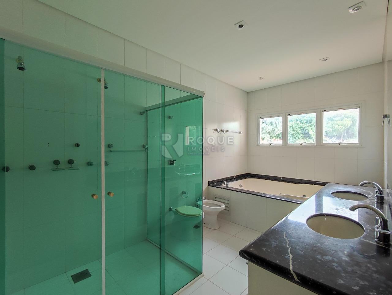 Casa em condomínio à venda no bairro Jardim Itapoã: WC SUÍTE MASTER