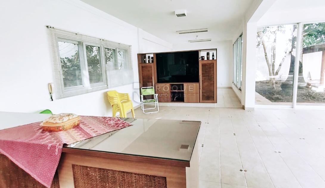 Casa em condomínio à venda no bairro Jardim Itapoã: 