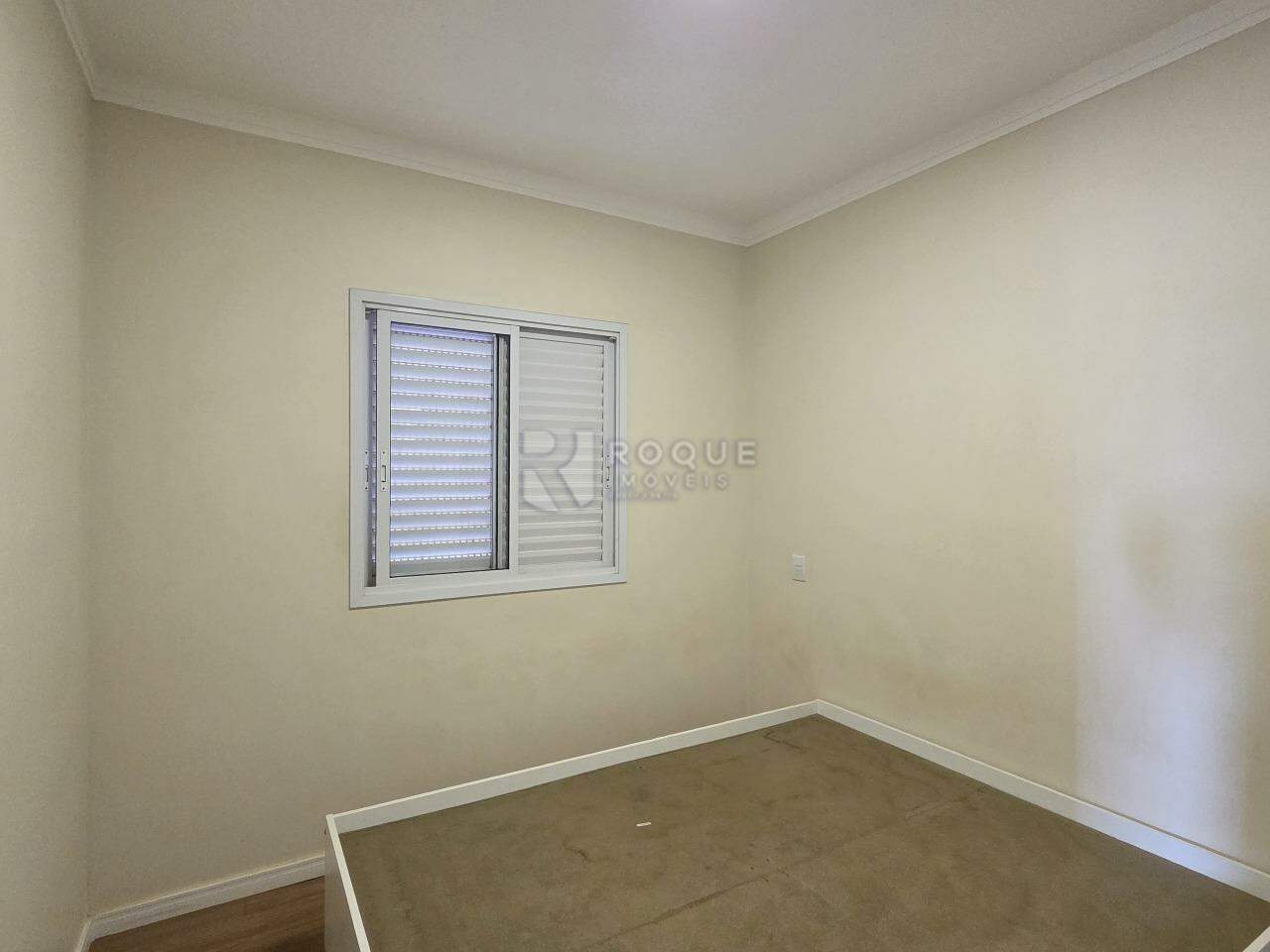 Apartamento para aluguel no bairro CENTRO: Suíte