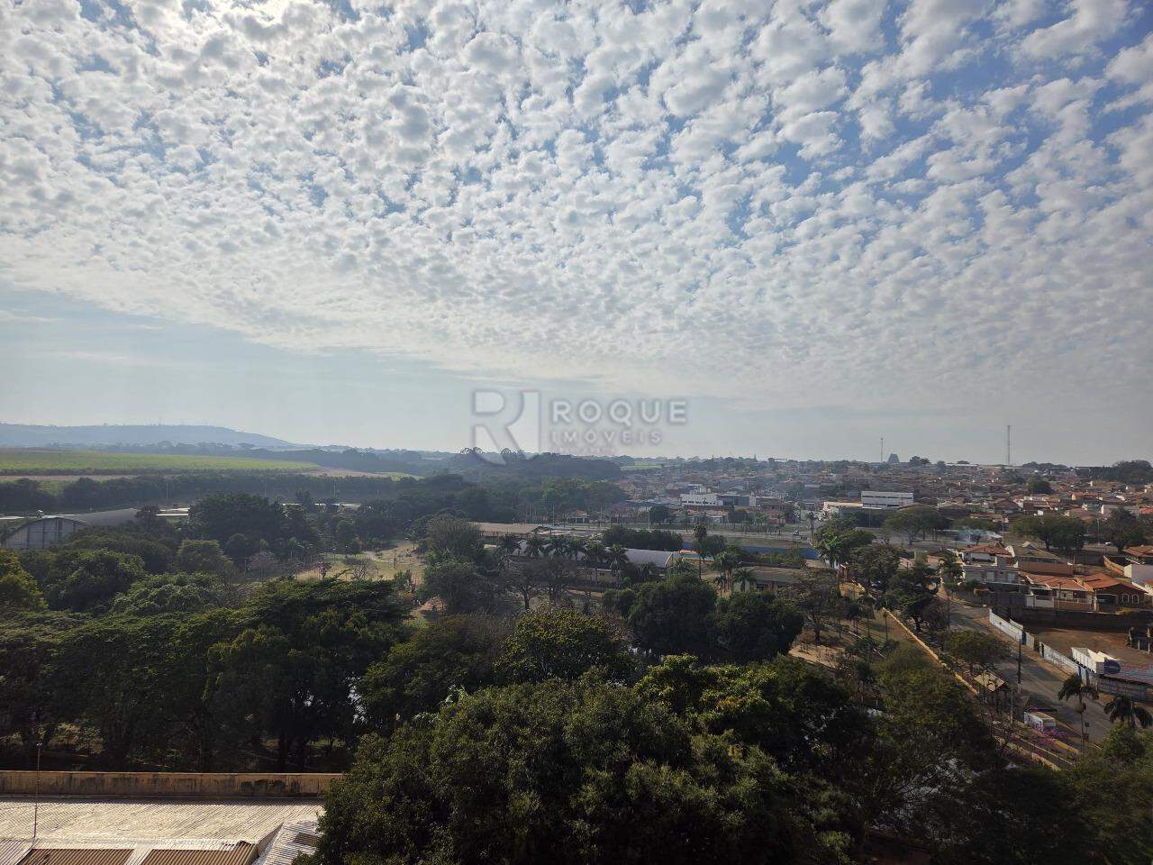 Apartamento para aluguel no bairro CENTRO: Vista