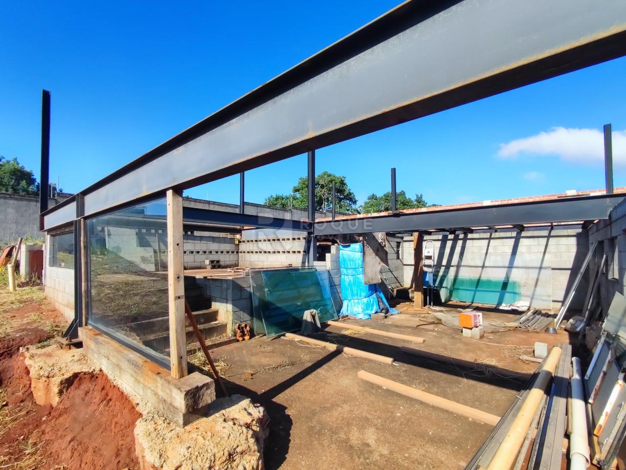 Terreno em condomínio à venda no bairro Residencial Florisa: 