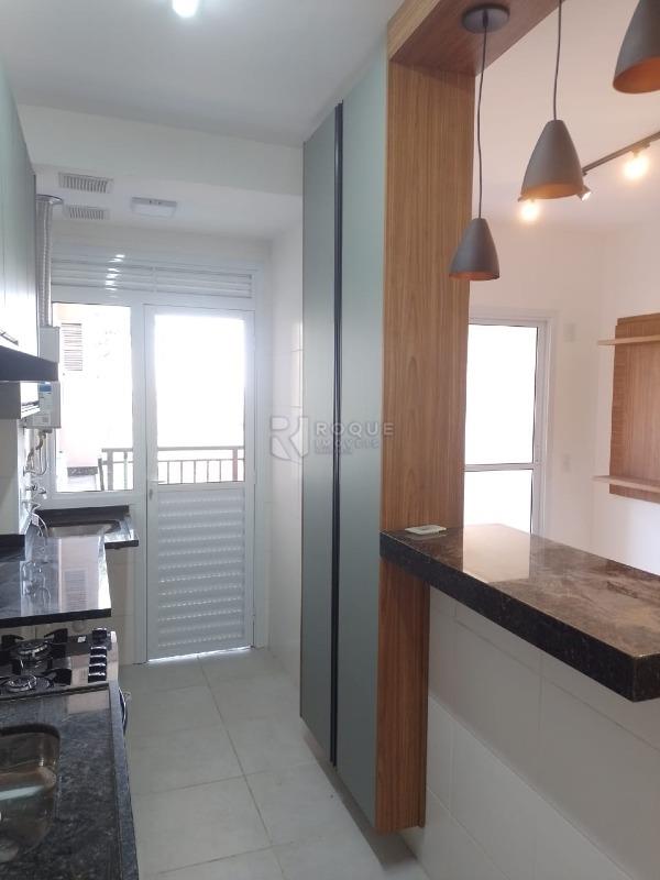 Apartamento para aluguel no bairro Jardim Florença: Armário cozinha 