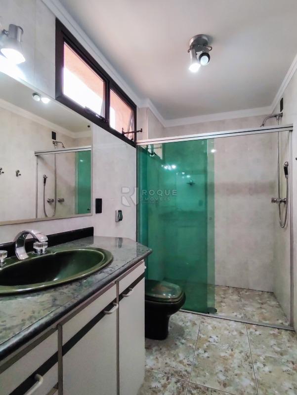 Apartamento à venda no bairro Centro: WC SUÍTE