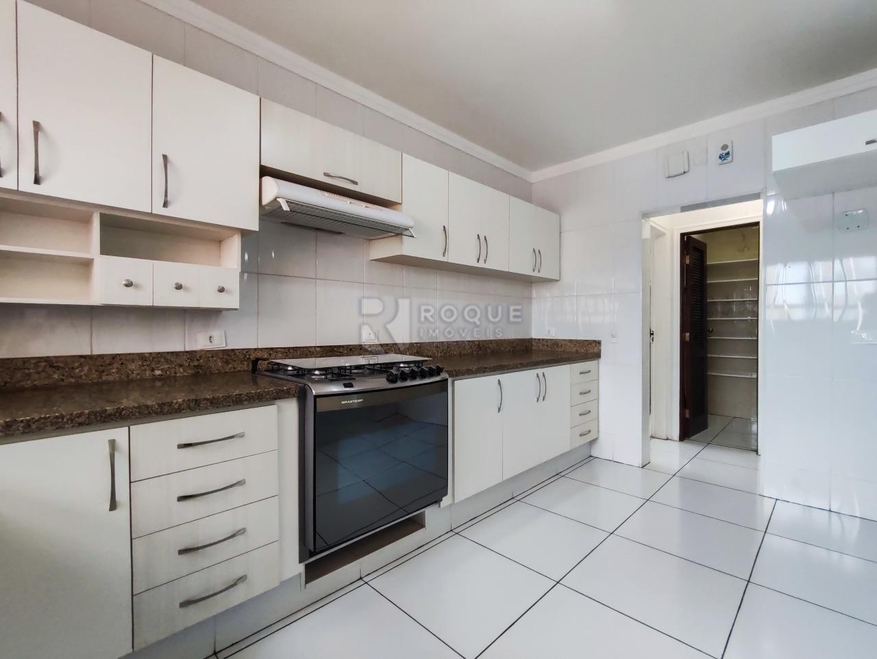 Apartamento à venda no bairro Centro: COZINHA