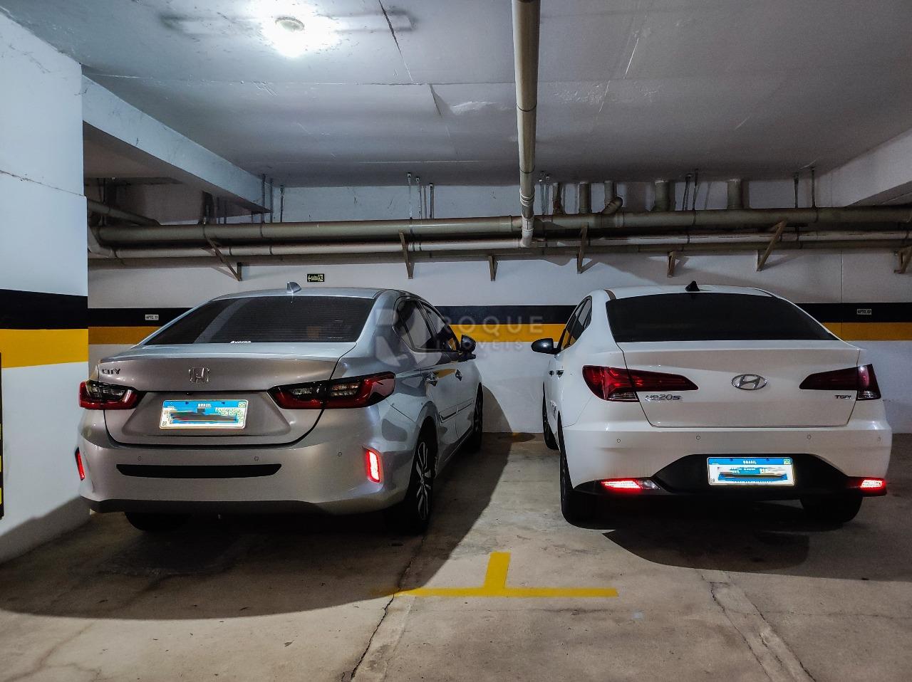 Apartamento à venda no bairro Centro: VAGAS DE GARAGEM