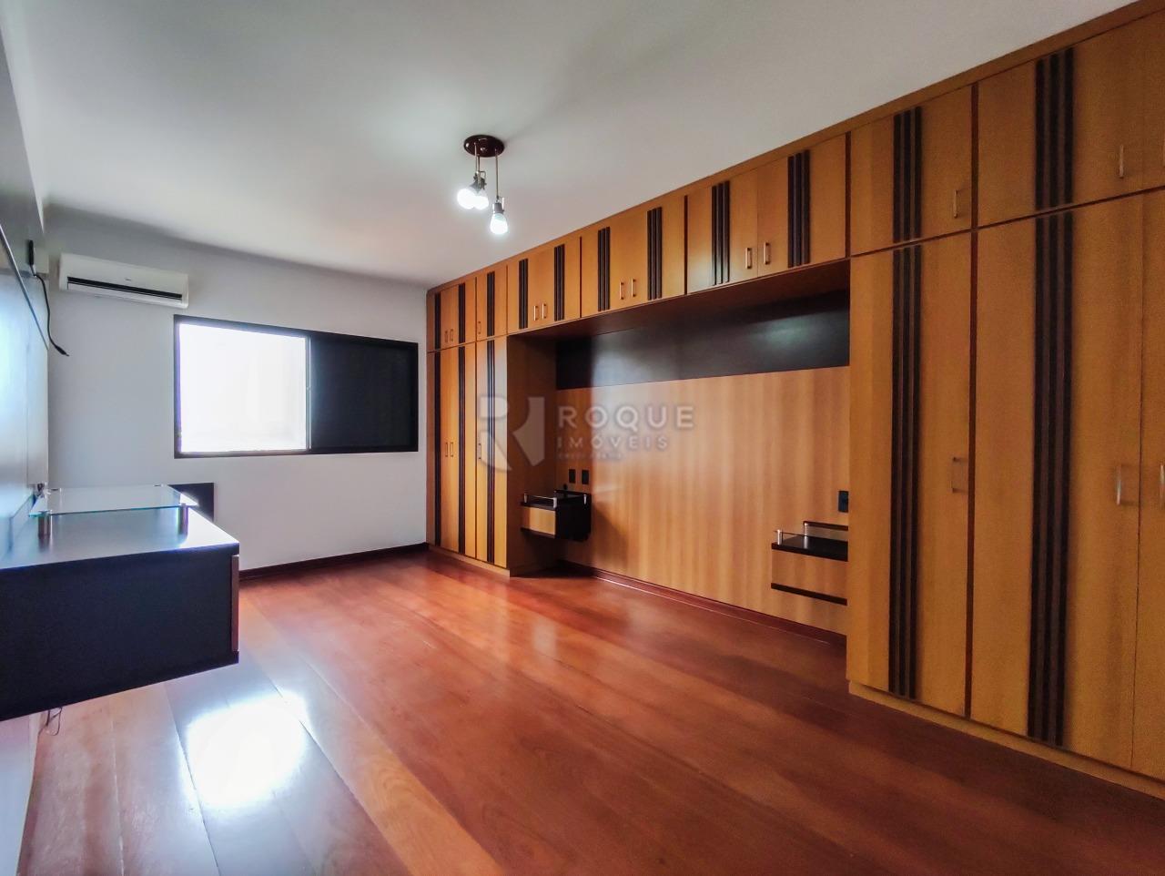 Apartamento à venda no bairro Centro: SUÍTE MASTER