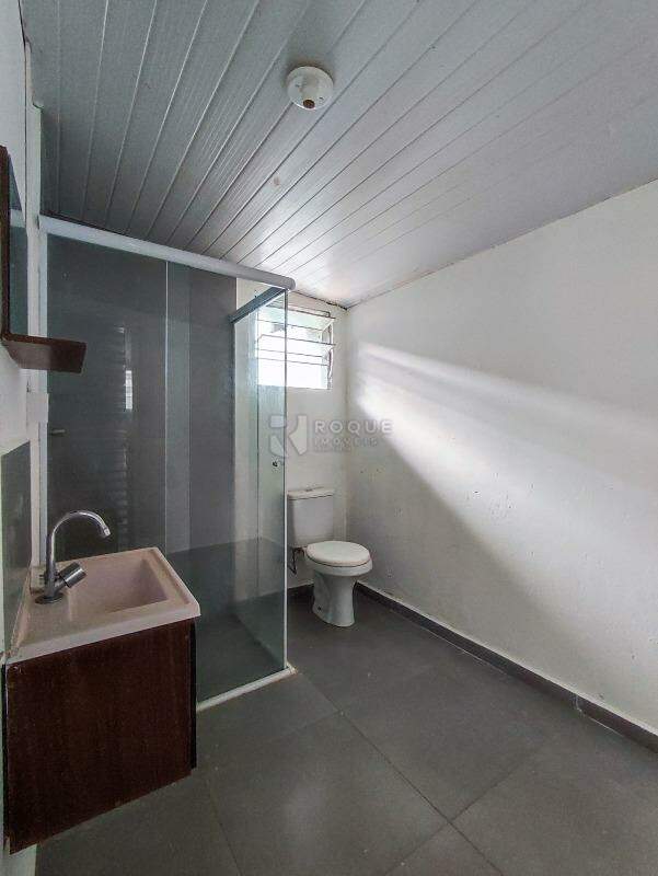 Casa Residencial à venda no bairro Parque Residencial Abílio Pedro: WC SUÍTE