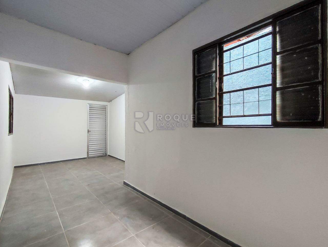 Casa Residencial à venda no bairro Parque Residencial Abílio Pedro: SUÍTE