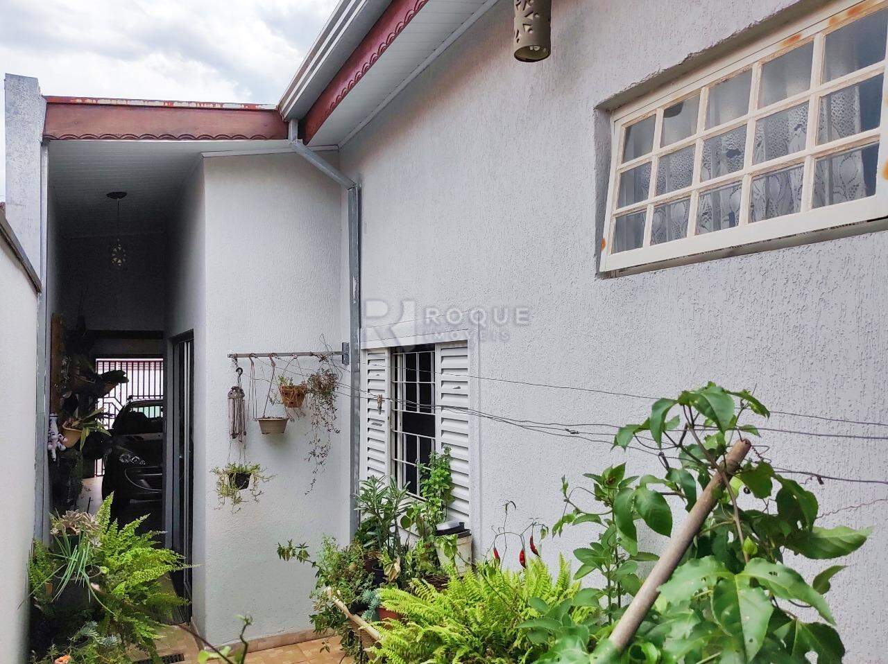 Casa Residencial à venda no bairro Jardim São Lourenço: ÁREA DE VARAL