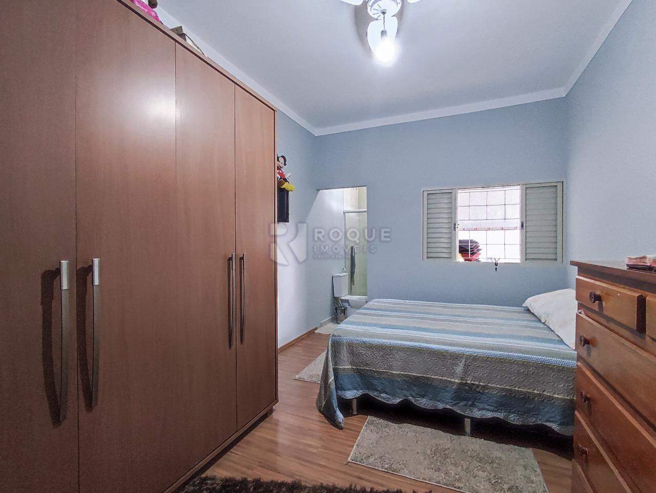 Casa Residencial à venda no bairro Jardim São Lourenço: SUÍTE