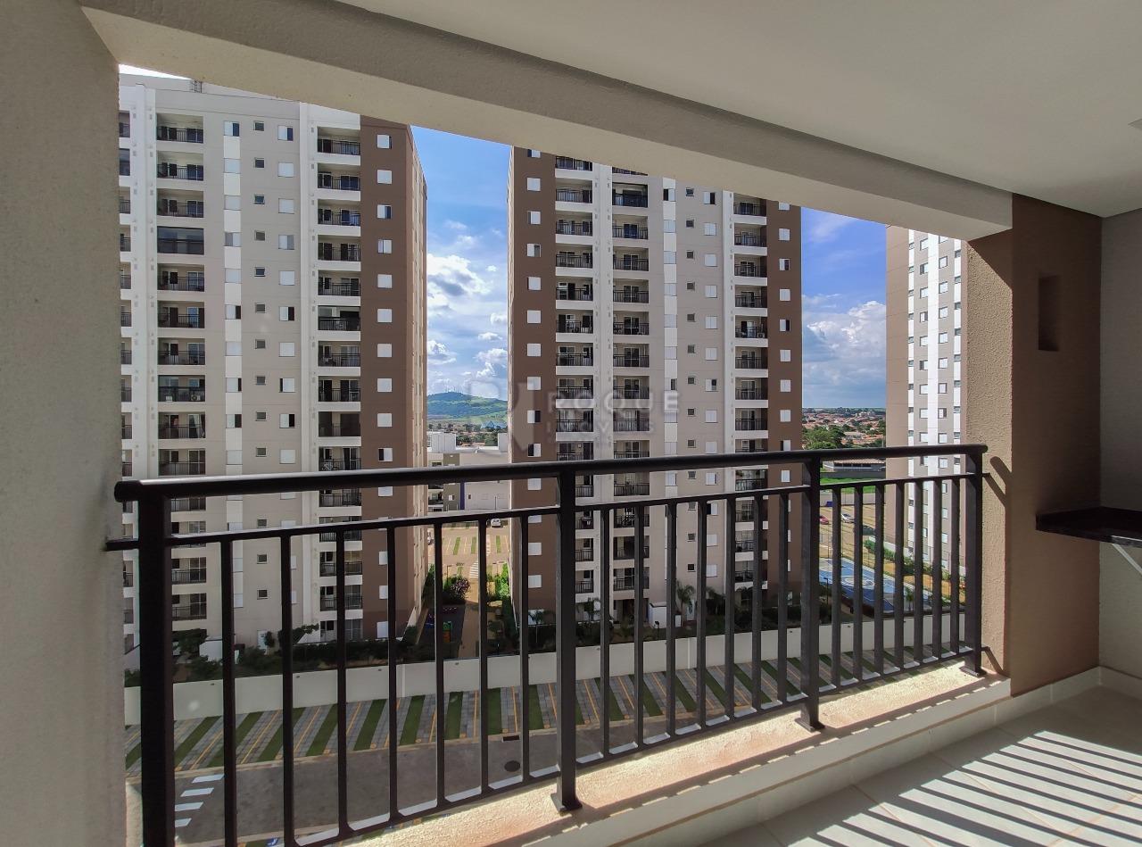 Apartamento para aluguel no bairro Jardim Santa Adélia: Sacada
