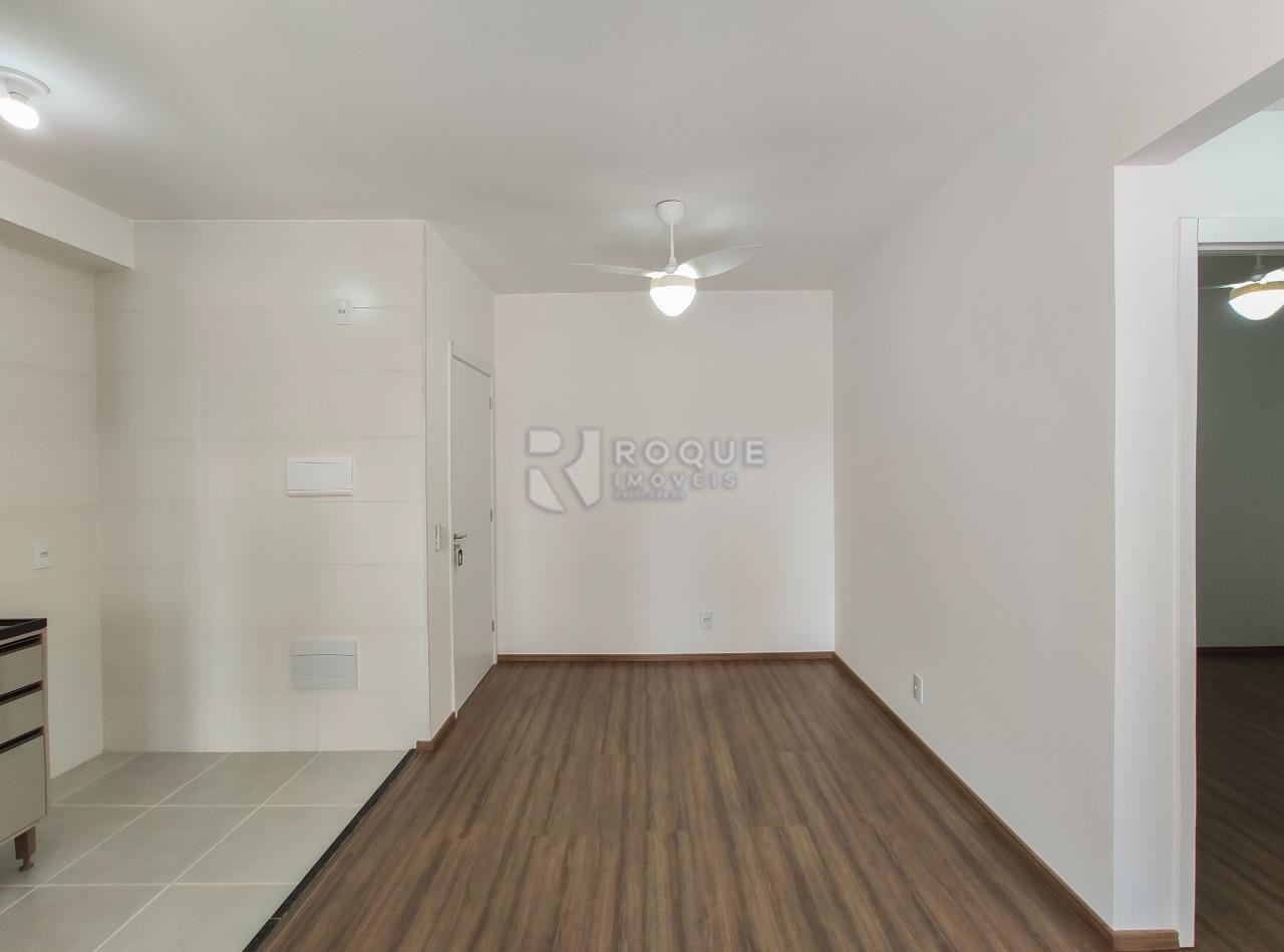 Apartamento para aluguel no bairro Jardim Santa Adélia: Sala 