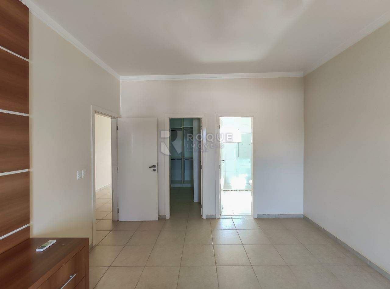 Casa em condomínio para aluguel no bairro Jardim Terras de Santa Elisa: Suíte 3 segundo andar 