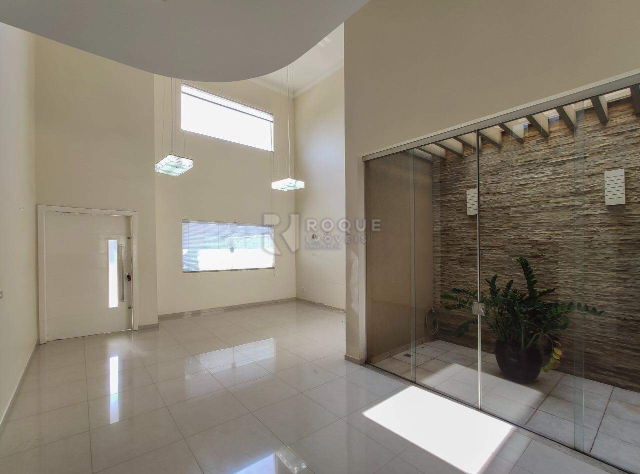 Casa em condomínio para aluguel no bairro Jardim Terras de Santa Elisa: Sala / jardim de inverno