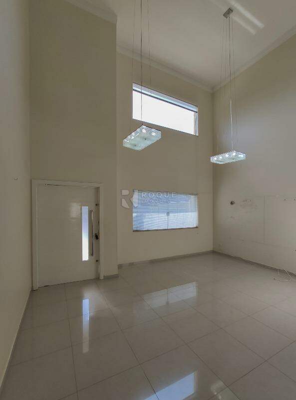 Casa em condomínio para aluguel no bairro Jardim Terras de Santa Elisa: Sala 