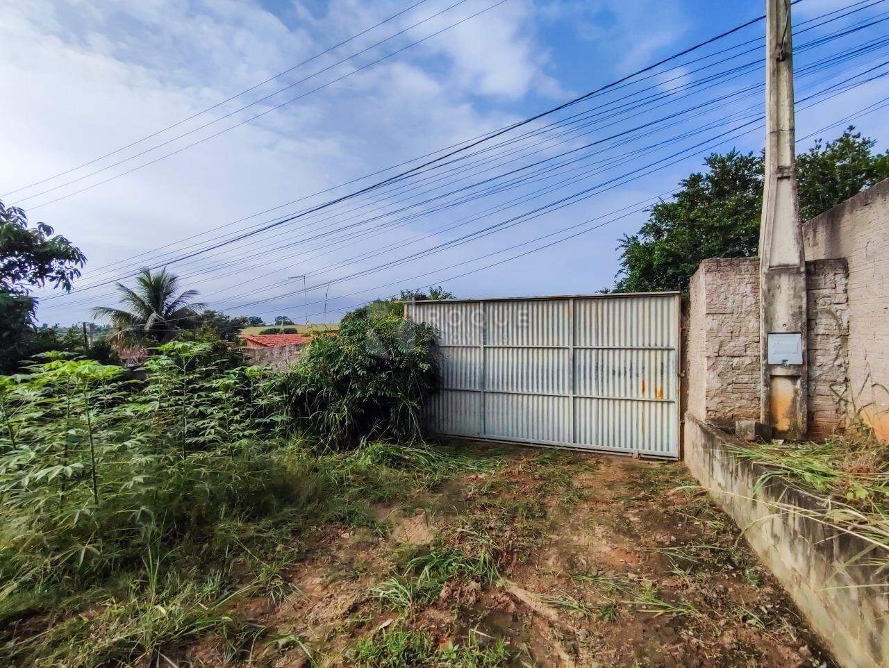 Chácara à venda no bairro Bairro dos Pires: ENTRADA