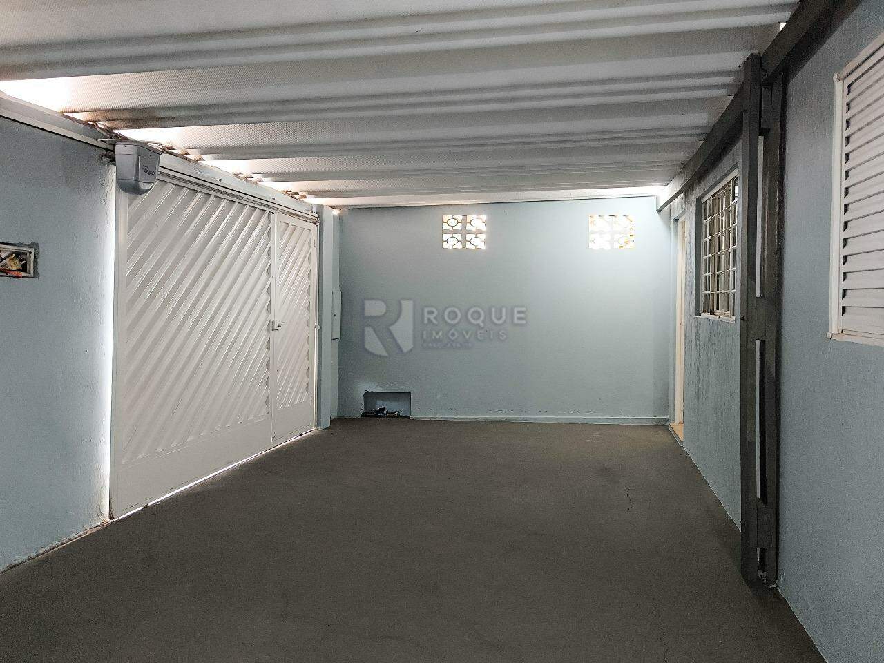 Casa Residencial à venda no bairro Parque Residencial Abílio Pedro: GARAGEM