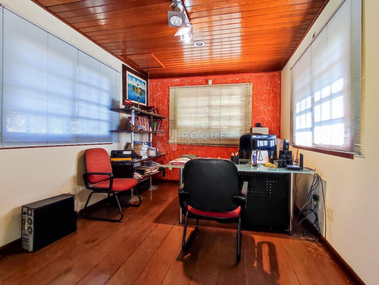 Chácara à venda no bairro Bairro dos Pires de Baixo: ESCRITÓRIO