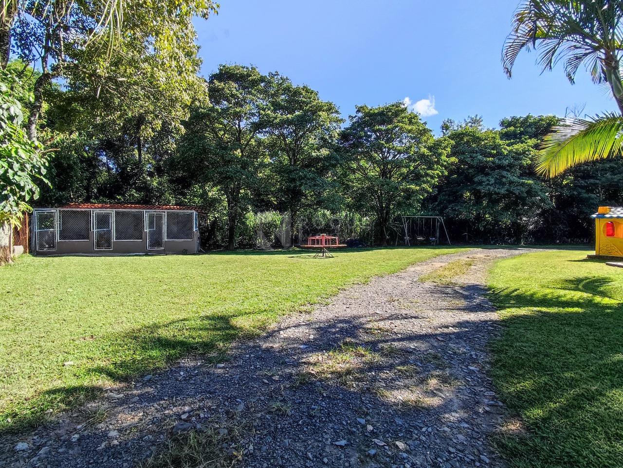 Chácara à venda no bairro Bairro dos Pires de Baixo: ÁREA EXTERNA