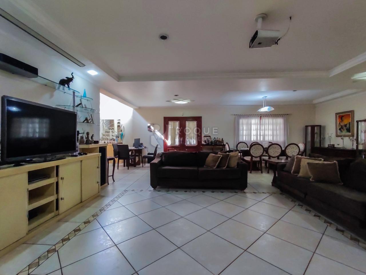 Chácara à venda no bairro Bairro dos Pires de Baixo: SALA DE TV